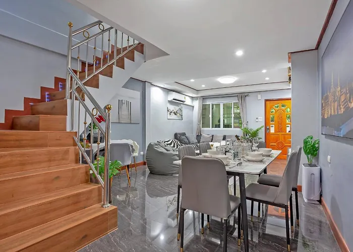 度假居 Large Spacious 3br House At Bts On Nut 曼谷