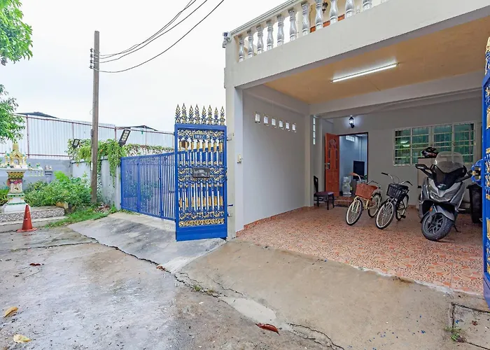 度假居 Large Spacious 3br House At Bts On Nut