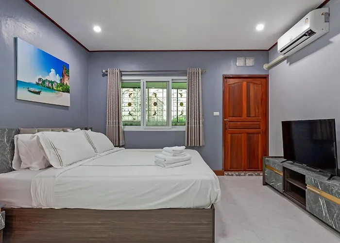 度假居 Large Spacious 3br House At Bts On Nut *