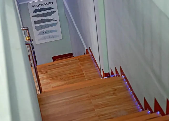 度假居 Large Spacious 3br House At Bts On Nut